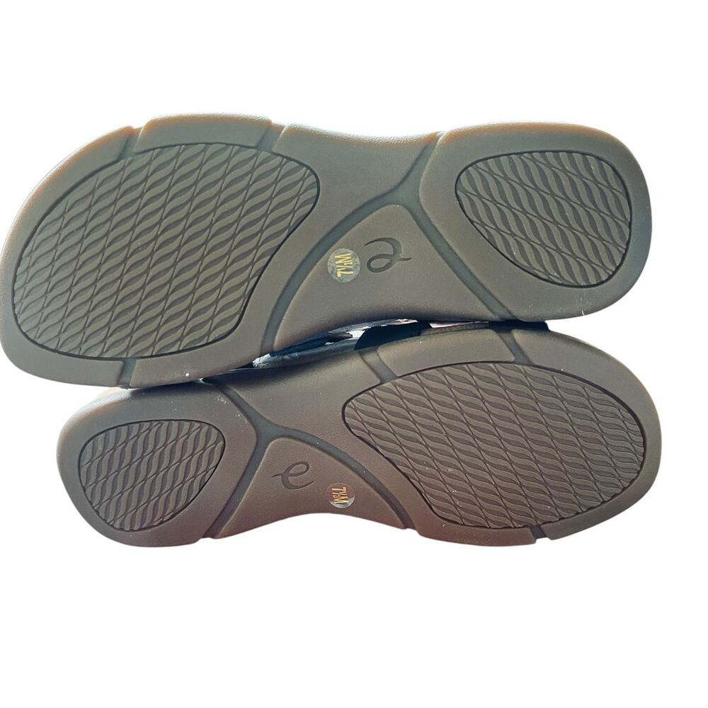 Easy Spirit Minny Round Toe Comfort core Flat Sandals Navy Blue Sz 7.5 - Picture 8 of 9